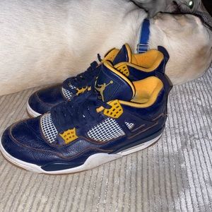 Jordan 4
